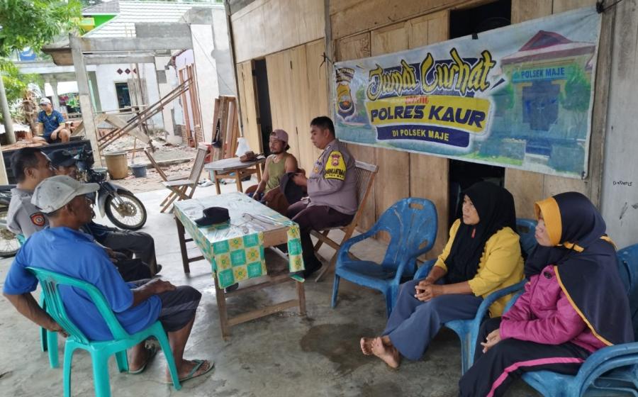 Melalui Jumat Curhat, Polsek Maje Dengarkan Aspirasi dari Warga Dusun Sawang Desa Tanjung Baru 