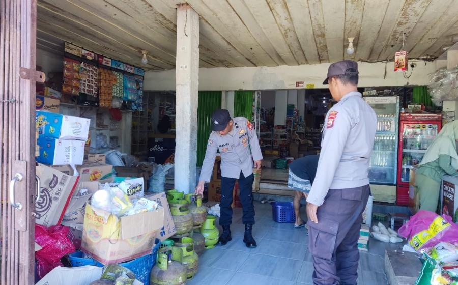 Polsek Nasal Monitoring Perkembangan Harga sembako Jelang Hari Raya Idul Fitri 1445 H Tahun 2024 