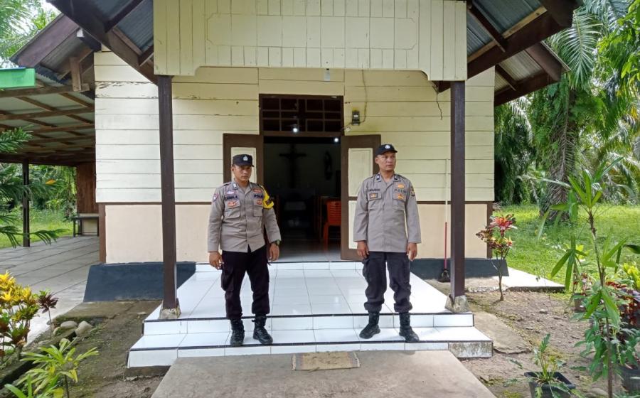 Polsek Maje Pengamanan Ibadah Umat Kristiani di Gereja Seputaran Wilkum 