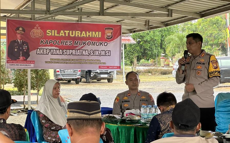 Kapolres Mukomuko Silahturahmi ke Polsek Penarik Raya 