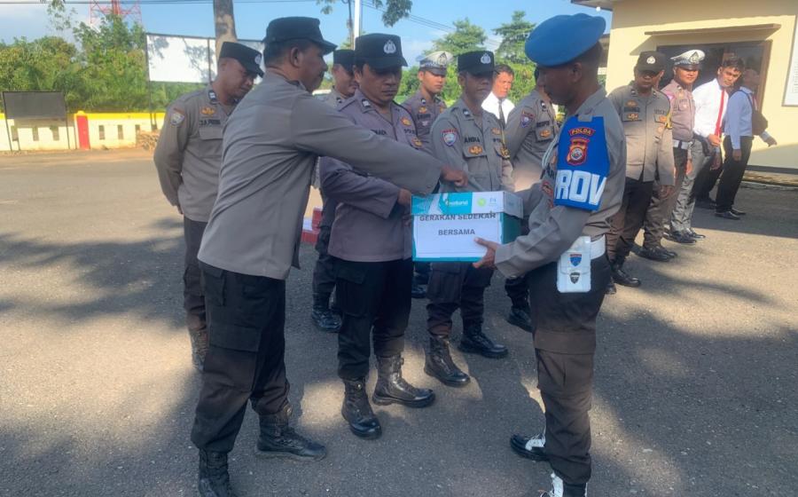 Polsek Ketahun Rutin Gerakan Sedekah Bersama Personil