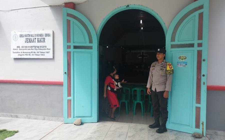 Pengamanan Ibadah Umat Kristiani di Gereja, Polsek Maje Laksanakan Patroli 