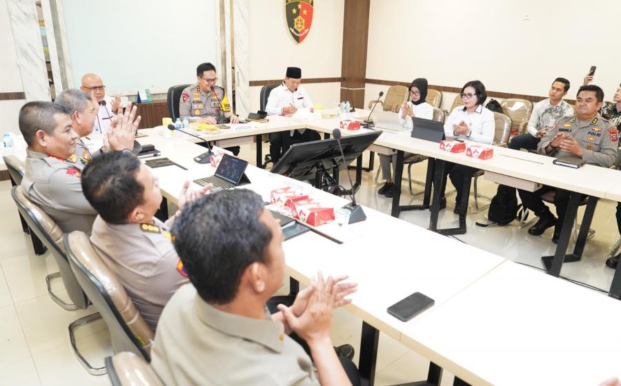 Kunker ke Polda Riau, Kompolnas Puji Persiapan Pengamanan Pilkada dan Tekankan Antisipasi Konflik Sosial