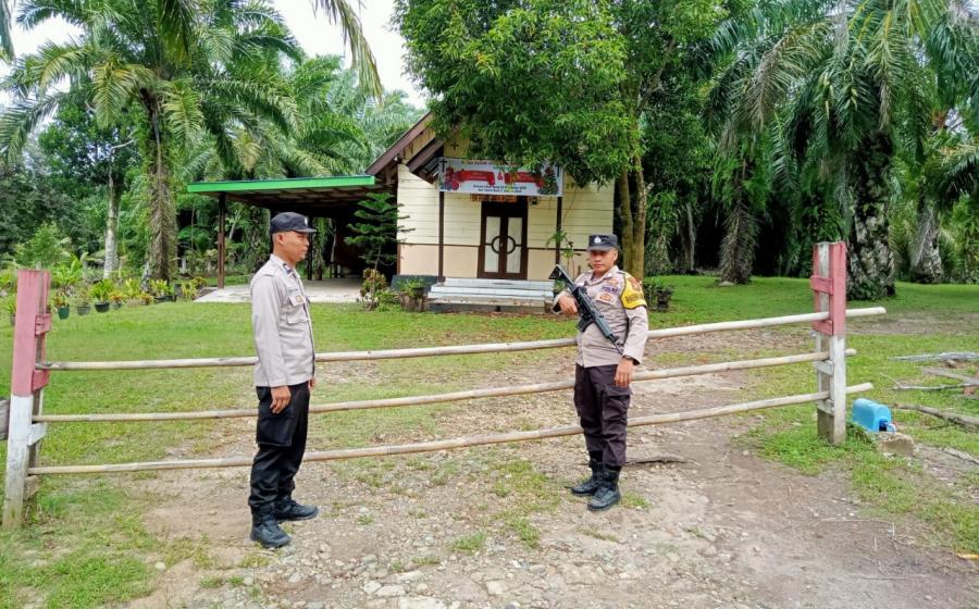 Polsek Maje Pengamanan Ibadah Gereja Umat Kristiani di Wilayah Hukum Polsek Maje