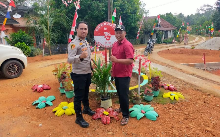 Waka Polsek Ketahun Hadiri Penilaian Lomba Lingkungan Dalam Rangka HUT RI KE 79
