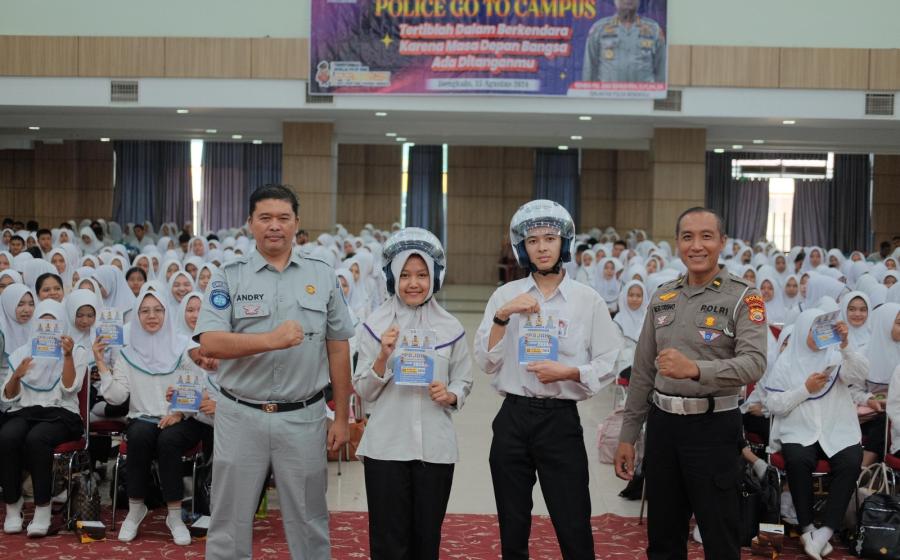  Jasa Raharja Bersama Polda Bengkulu Melakukan Sosialisasi Keselamatan Dan Patuh Pajak Di Poltekkes Bengkulu