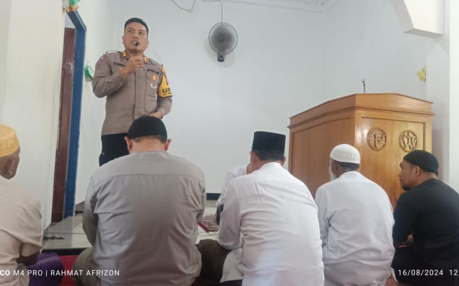 Kapolres Kaur Gelar Safari Shalat Jumat Di Masjid Al-Manar