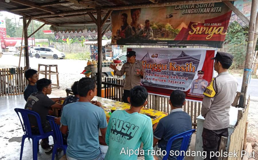 Bhabinkamtibmas Polsek Kotapadang Minggu Kasih , Dengarkan Aspirasi Warga Terkait Harkamtibmas 