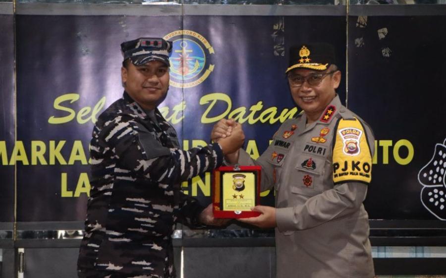 Jalin Komunikasi, Kapolda Bengkulu Silaturahmi Bersama Danlanal Bengkulu