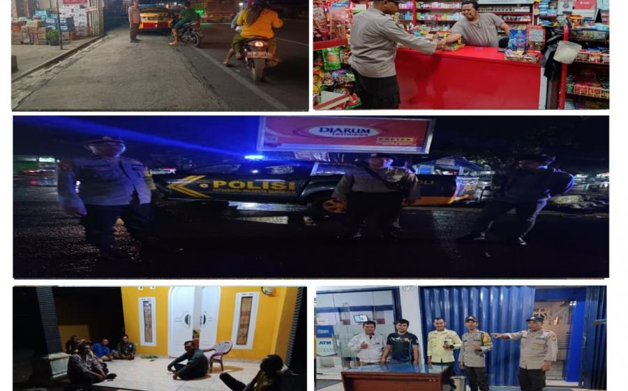 Berikan Pengamanan di Tengah-Tengah Masyarakat, Personel Polsek Kampung Melayu Patroli Dialogis 