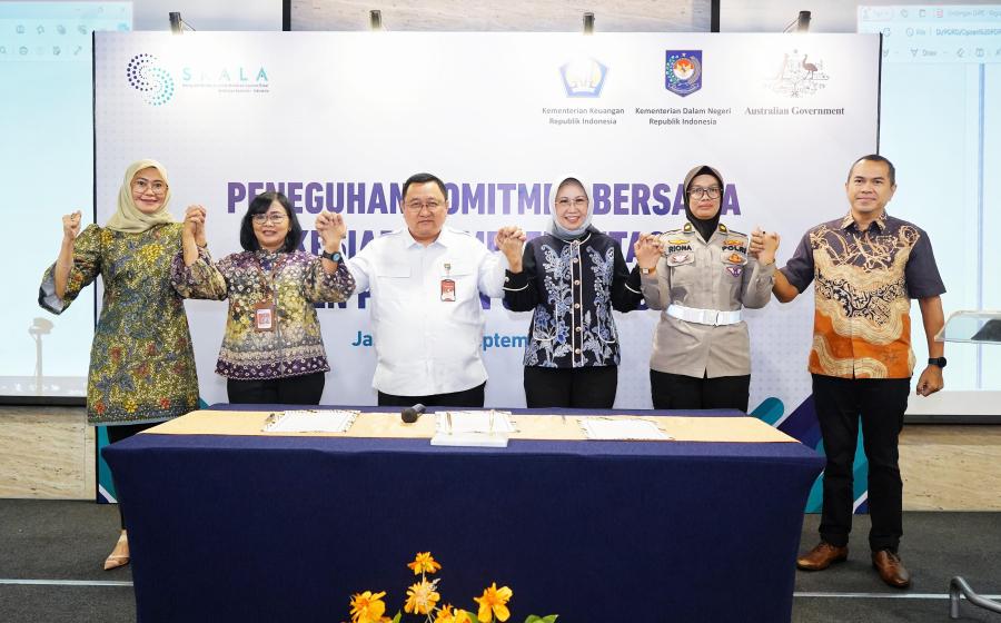 Optimalisasi Pengelolaan Pajak, Jasa Raharja dan Stakeholder Terkait Tanda Tangani Deklarasi Peneguhan Komitmen Bersama Kesiapan Implementasi Kebijakan Opsen PKB dan BBNKB"