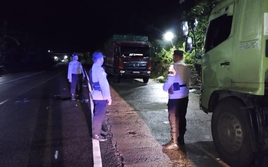 Ciptakan Kamtibmas Kondusif Jelang Pilkada Tahun 2024, Polsek Nasal Laksanakan Patroli 