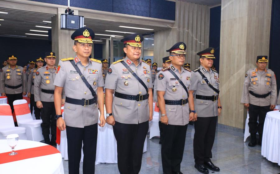 Irjen Sandi Pimpin Sertijab PJU Baru Humas Polri