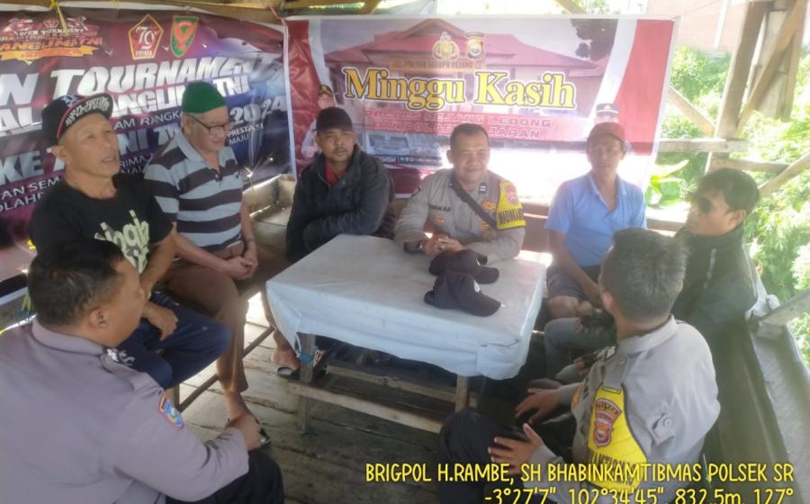 Polsek Selupu Rejang Gelar Minggu Kasih di Kelurahan Simpang Nangka