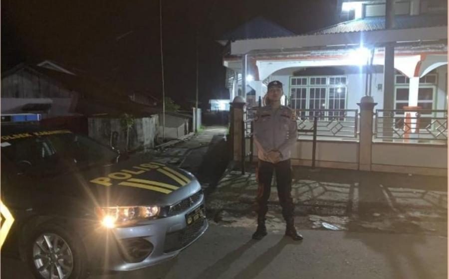 ,