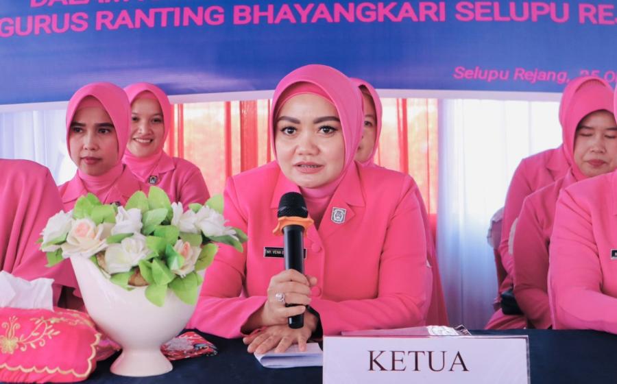 Ketua Bhayangkari Cabang Rejang Lebong Gelar Tatap Muka dengan Pengurus Bhayangkari Ranting Selupu Rejang