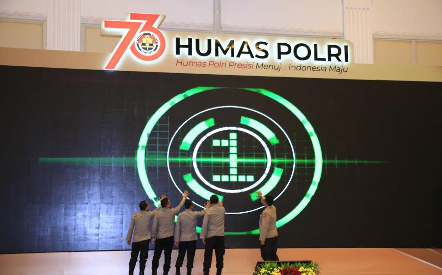 Irjen Sandi Resmikan Dua Perkadiv di Sarasehan HUT ke-73 Humas Polri