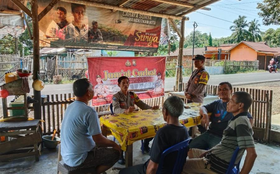 Tingkatkan Komunikasi Terkait Kamtibmas dengan Masyarakat, Polsek Padang Ulak Tanding Gelar Jumat Curhat Bersama 
