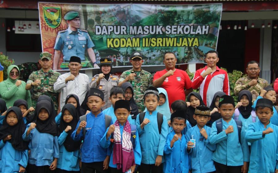 Dapur Masuk Sekolah, Ikut Dukung Program Presiden Makan Bergizi Gratis Anak Sekolah di Bengkulu Utara