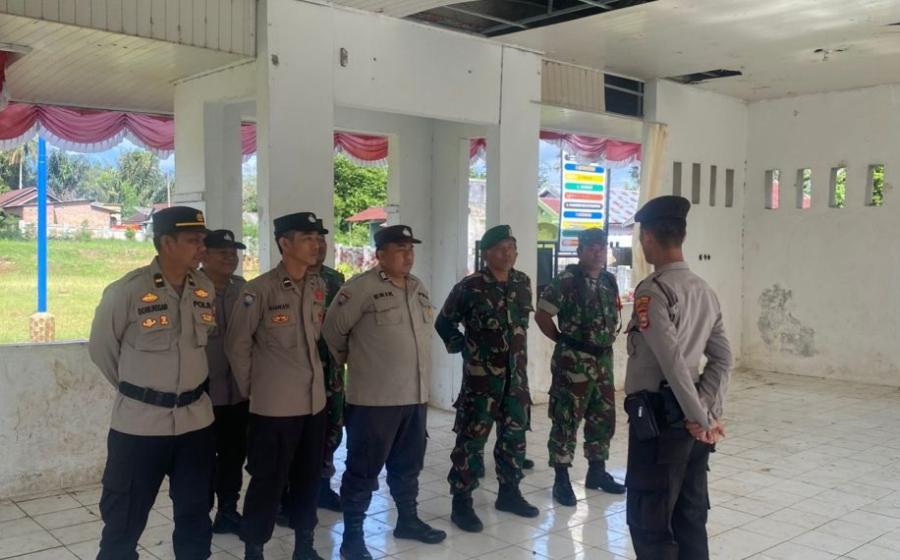 Kapolres Rejang Lebong Kerahkan Personel untuk Amankan Logistik Pilkada di PPK