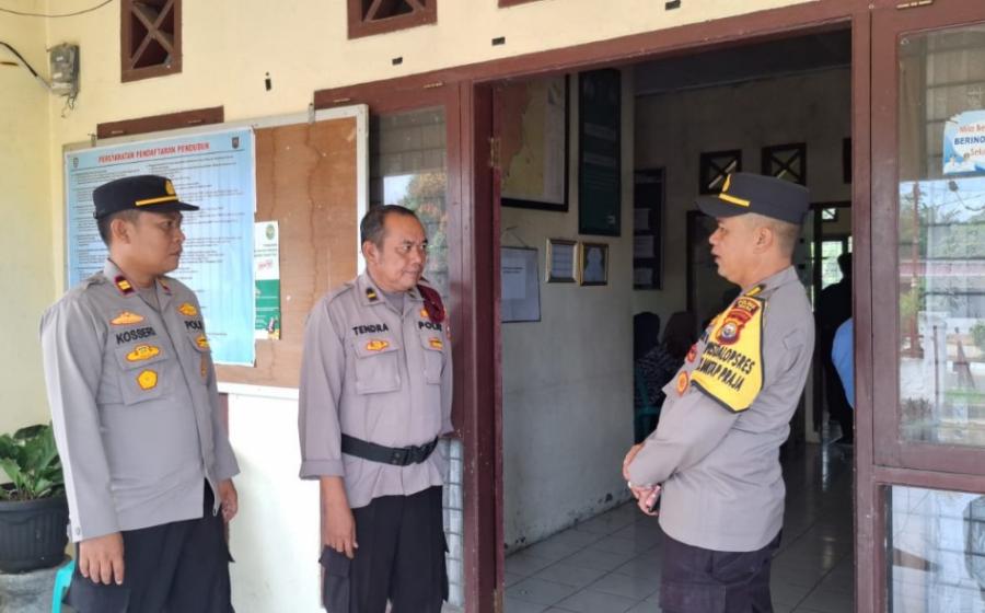 Kabag SDM Polres Seluma Lakukan Pengecekan di PPK Kecamatan Seluma