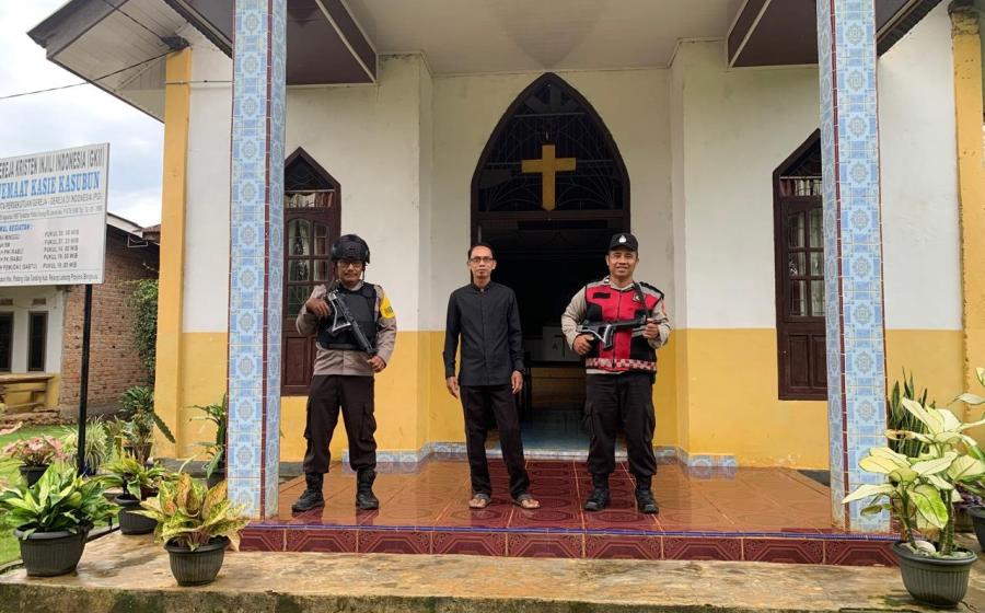 Polsek PU. Tanding Pastikan Ibadah di GKII Kasie Kasubun Berjalan Lancar