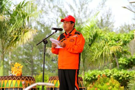 Kadispora saat sambutan dalam pembukaan Pekan Olahraga Tradisional Tingkat Nasional V.