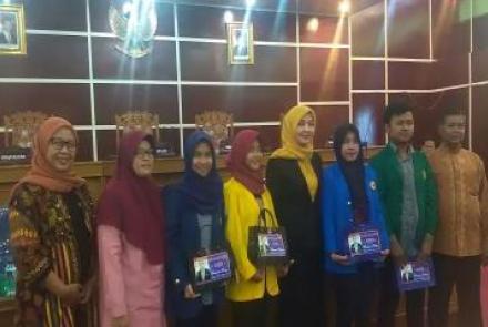 Kuliah Umum DPRD Kota Bersama Mahasiswa Bengkulu