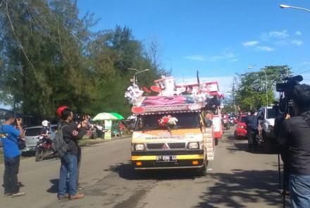 kirab karnaval ini semua calon 