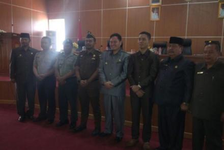 Paripurna Bahas Pandangan Akhir Fraksi Tentang Raperda No. 1 Tahun 2015