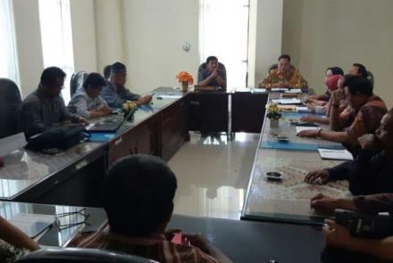 Hearing DPRD Benteng, Ketua Komisi II Ricuh