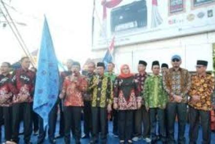 Karnaval Batik Besurek 