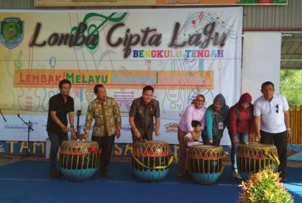 lomba lagu daerah 