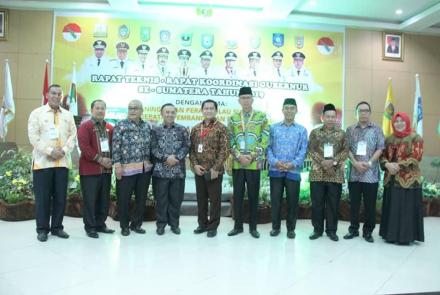 Rakor gubernur se-sumatra