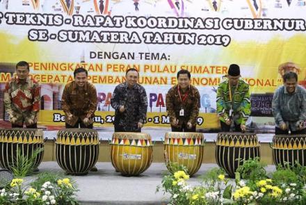 Rakor gubernur se-sumatra