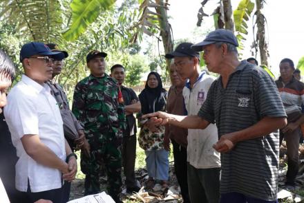 bupati bengkulu selatan selesaikan konflik