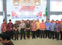 Rapat Konsolidasi Pencegahan dan Pemberantasan Korupsi yang dihadiri Kepala Daerah se Provinsi Bengkulu di Kantor Gubernur Bengkulu, Kamis (10/8/2017)