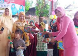 Lomba mewarnai ini diikuti oleh 100 orang utusan TK se-Kota Bengkulu dalam rangka HUT RI Ke 72