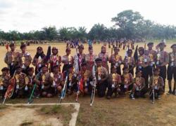 Wakil Walikota Bengkulu Ir. Patriana Sosialinda selaku ketua kwartir cabang gerakan pramuka 0407 Kota Bengkulu sore tadi Minggu (11/09/2016) menutup lomba jambore pramuka