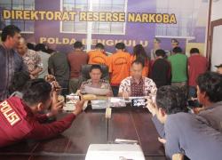 Hukum