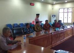 Hearing pansus aset DPRD Kota Bengkulu dengan warga Kelurahan Bentiring